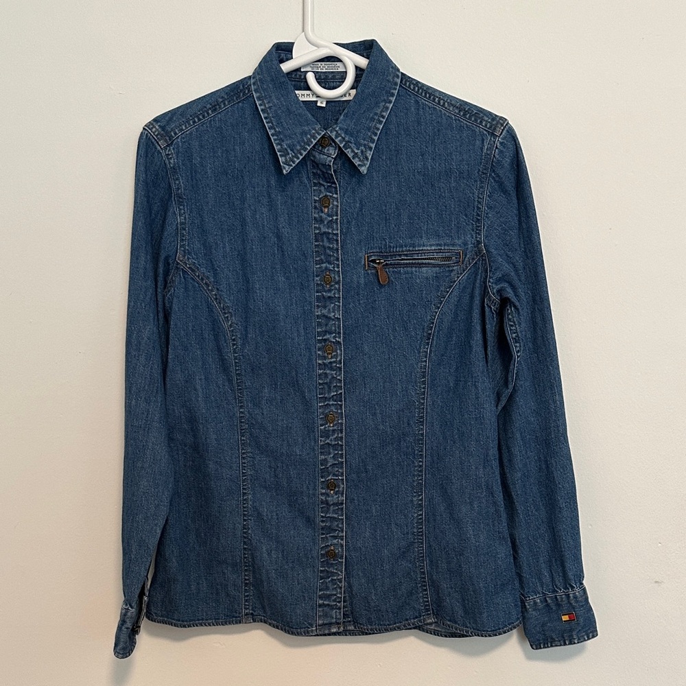 Tommy Hilfiger blue denim shirt, size 6, pre-owned, in good condition